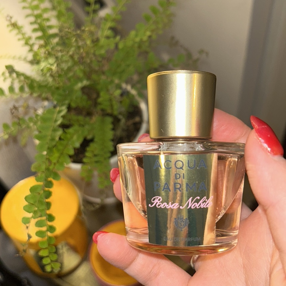 Rosa Nobile Aqua di Parma perfume